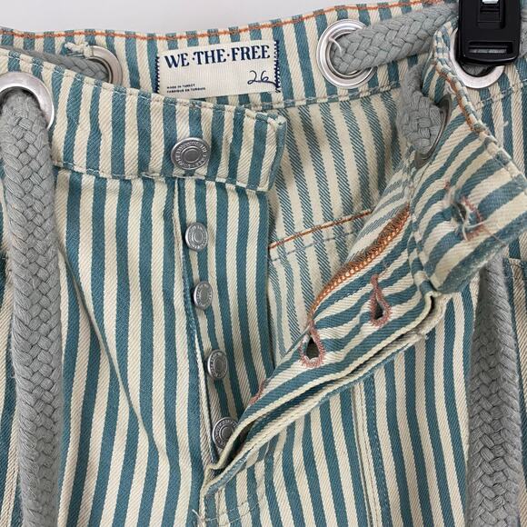 We The Free - Free People Moxie Railroad Low-Slung Jeans - Light Wash - Size 26 - Picture 8 of 10